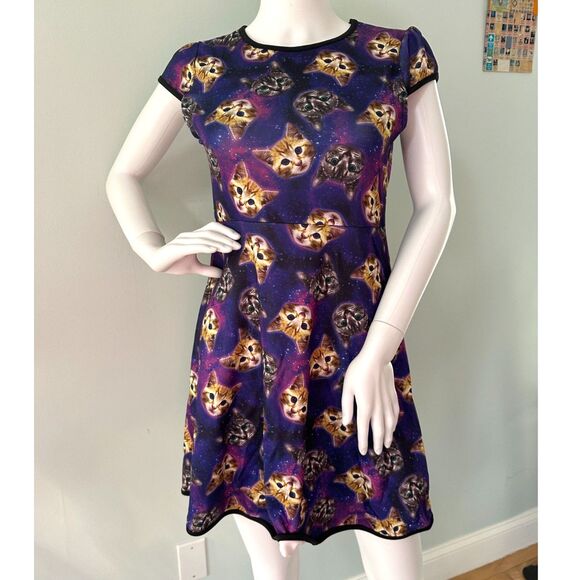 Love Rocks Galaxy Outer Space Cats Faces Retro Swing Skater Dress Girls XL 16/18 - Picture 1 of 6
